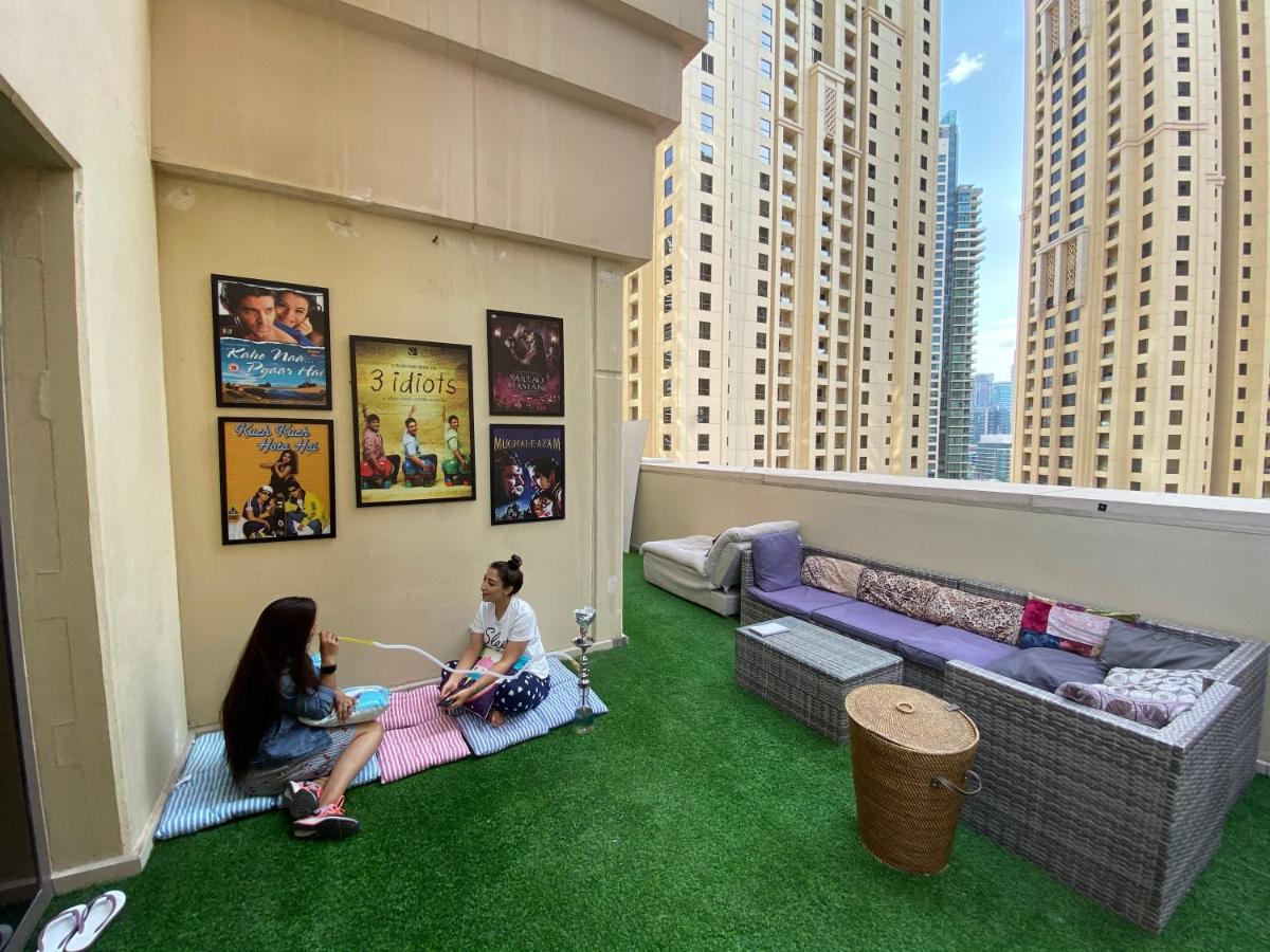 Bollywood Beach Hostel Dubai Dış mekan fotoğraf