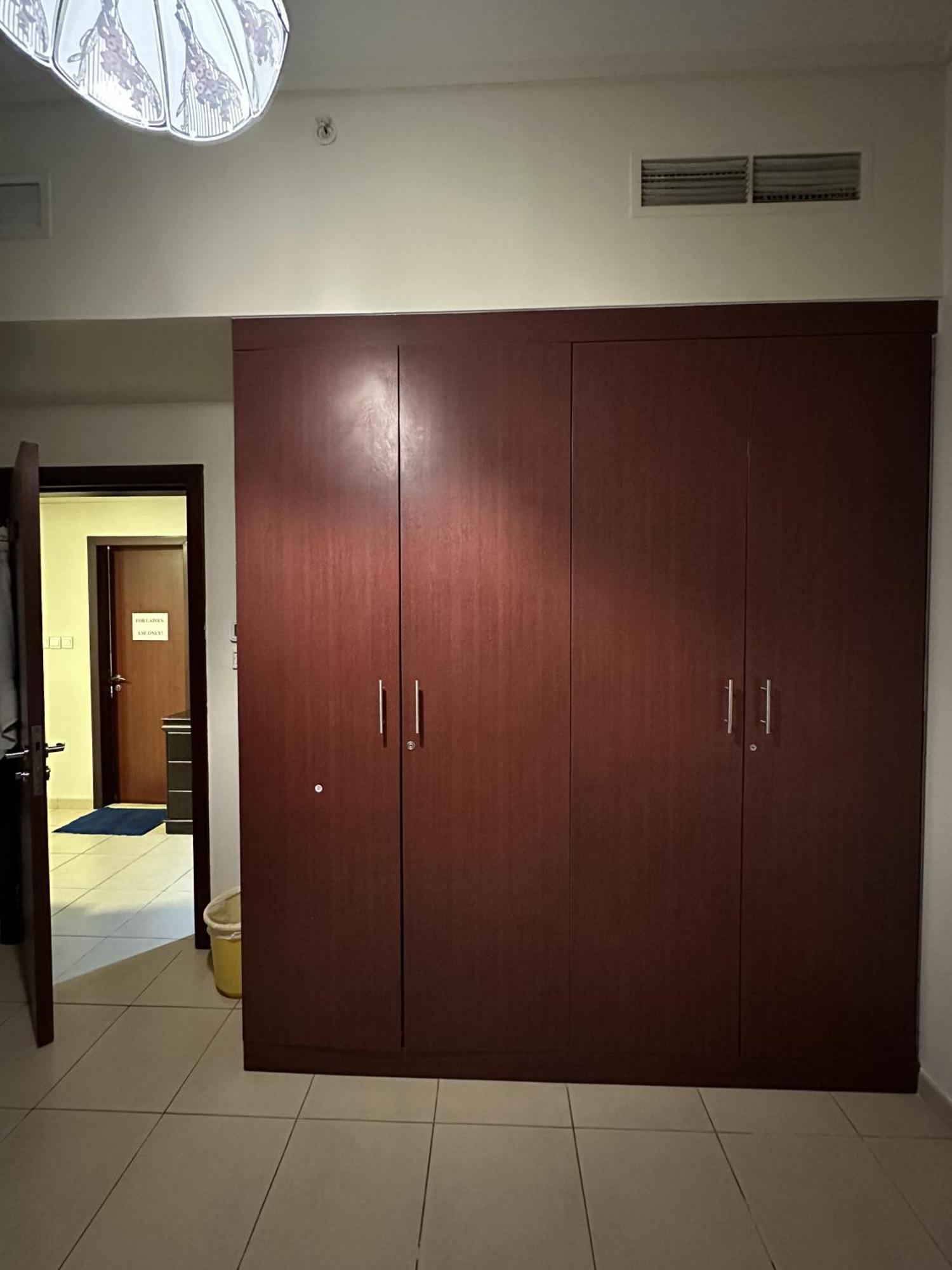Bollywood Beach Hostel Dubai Dış mekan fotoğraf