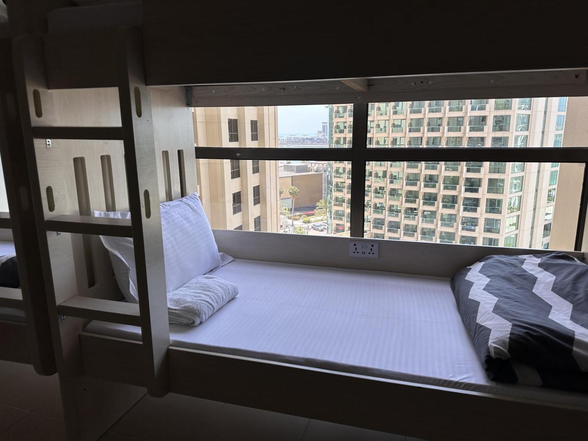 Bollywood Beach Hostel Dubai Dış mekan fotoğraf