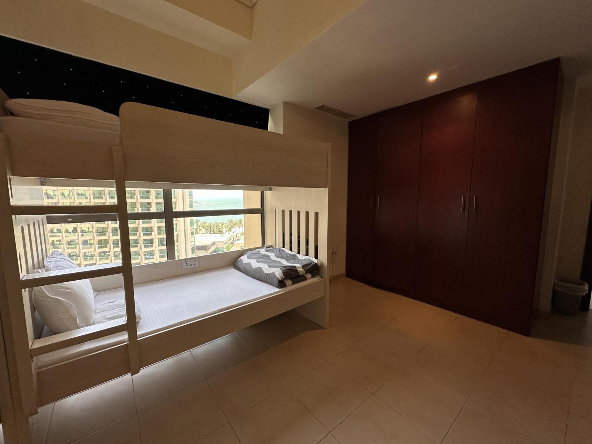 Bollywood Beach Hostel Dubai Dış mekan fotoğraf