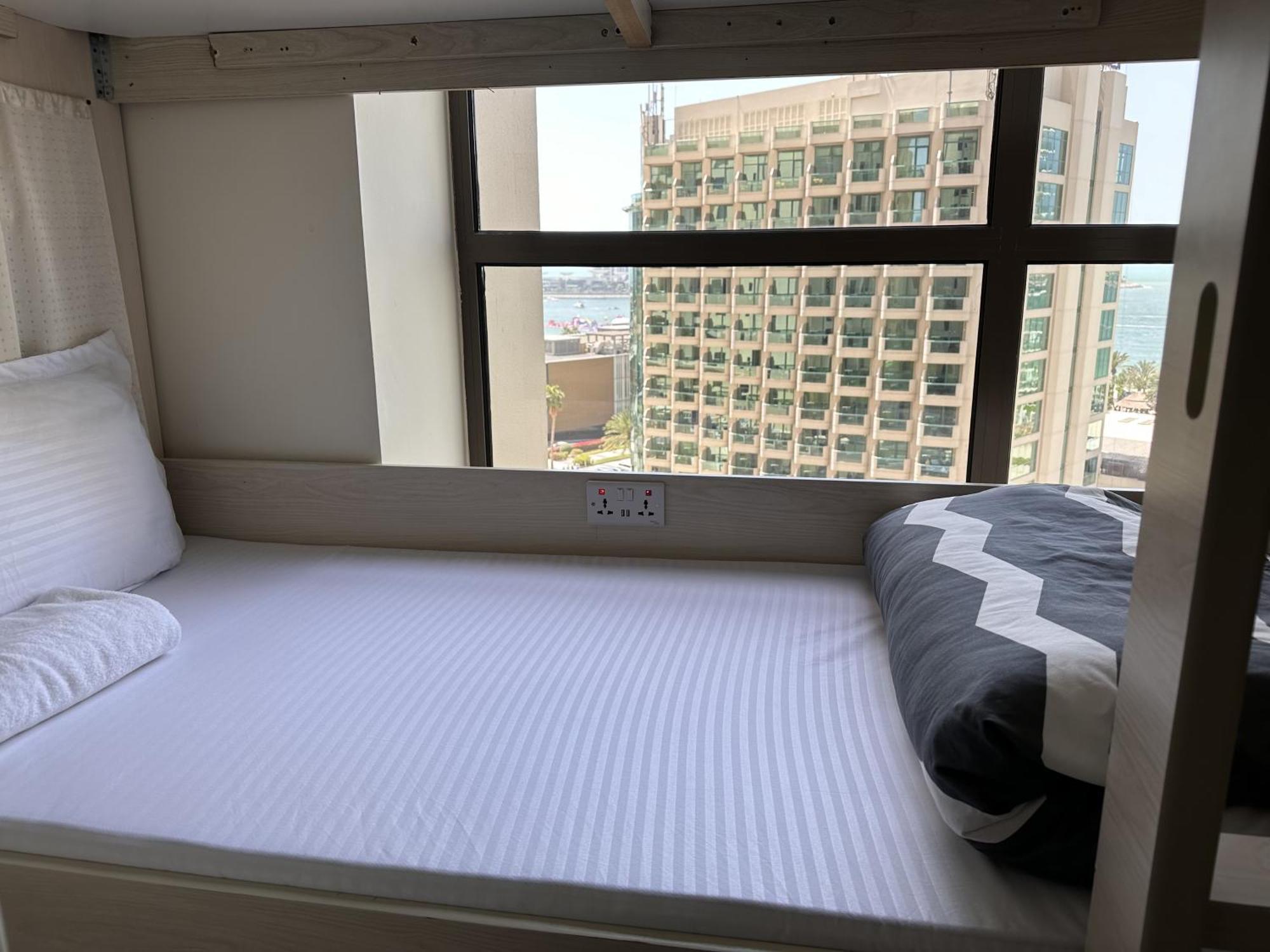 Bollywood Beach Hostel Dubai Dış mekan fotoğraf